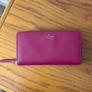 Kate Spade Fuchsia Wallet